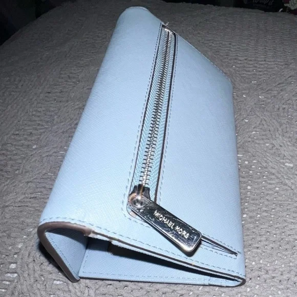 Baby Blue- Michael Kors Wallet - Picture 2 of 4